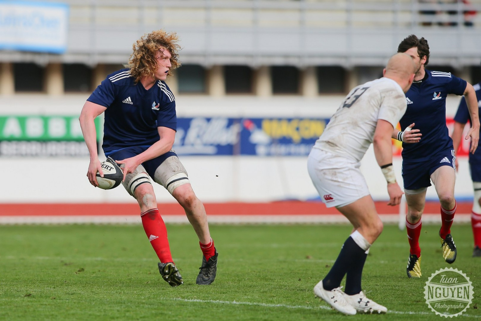 France Angleterre 3700